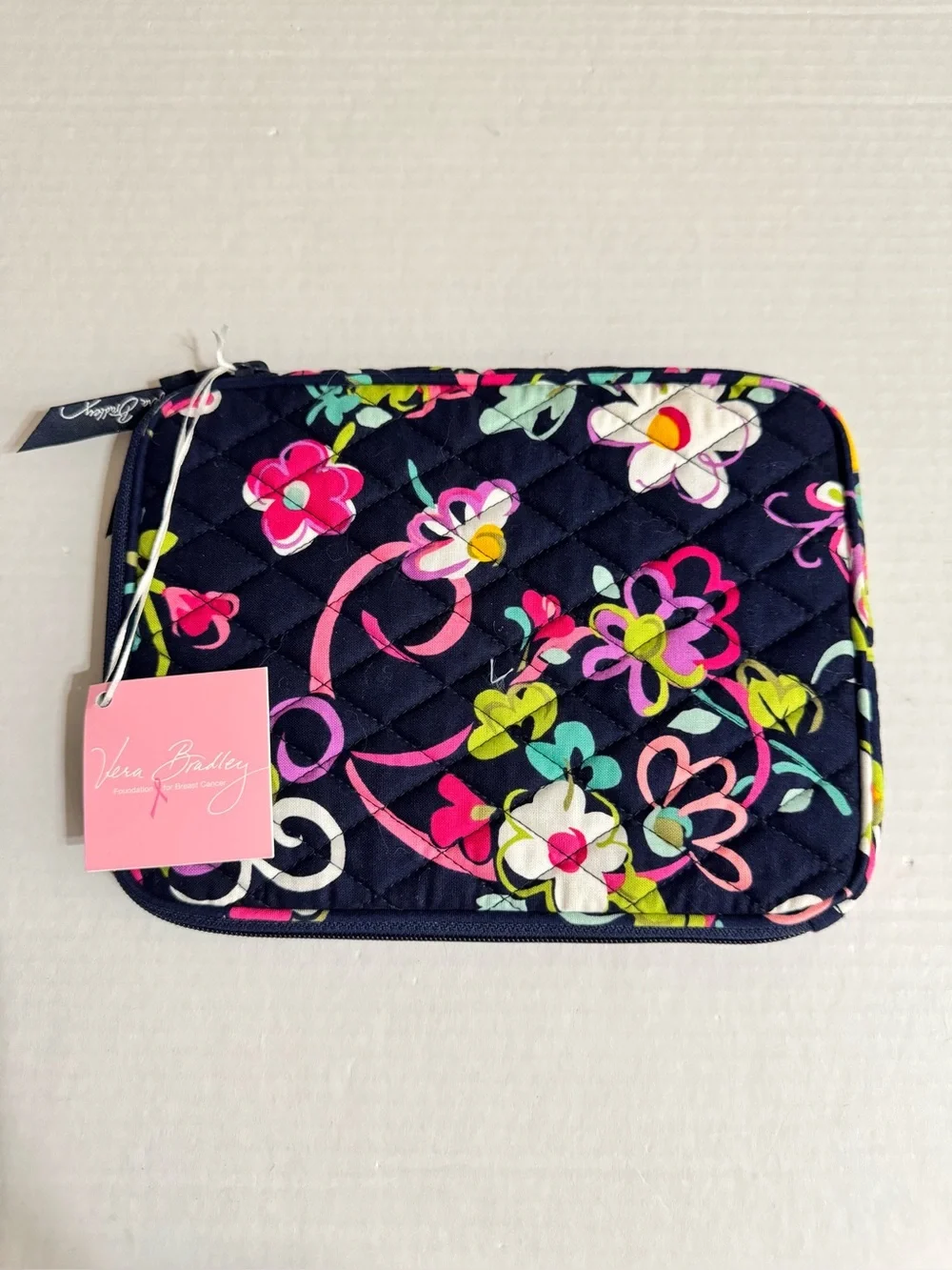 Vera Bradley Ribbons Tablet Sleeve E Reader Quilted Breast Cancer Retired New